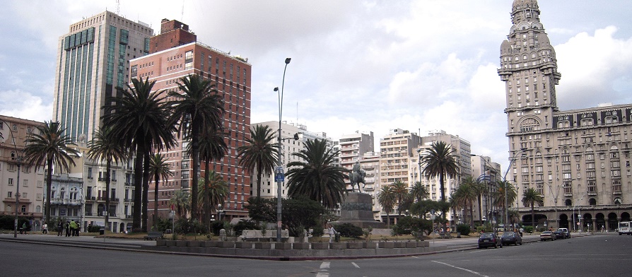 Imagen de la Plaza Independencia en Montevideo